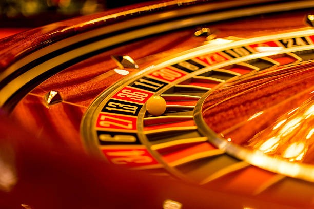 VIP-exclusive high-limit tables High-limit VIP live-dealer blackjack table interface